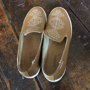 SOLUDOS | SLIP ON SNEAKERS